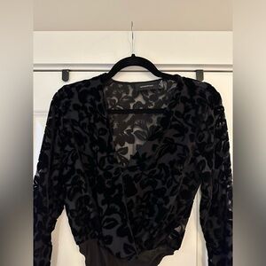 MINKPINK - BLACK FLORAL BODYSUIT